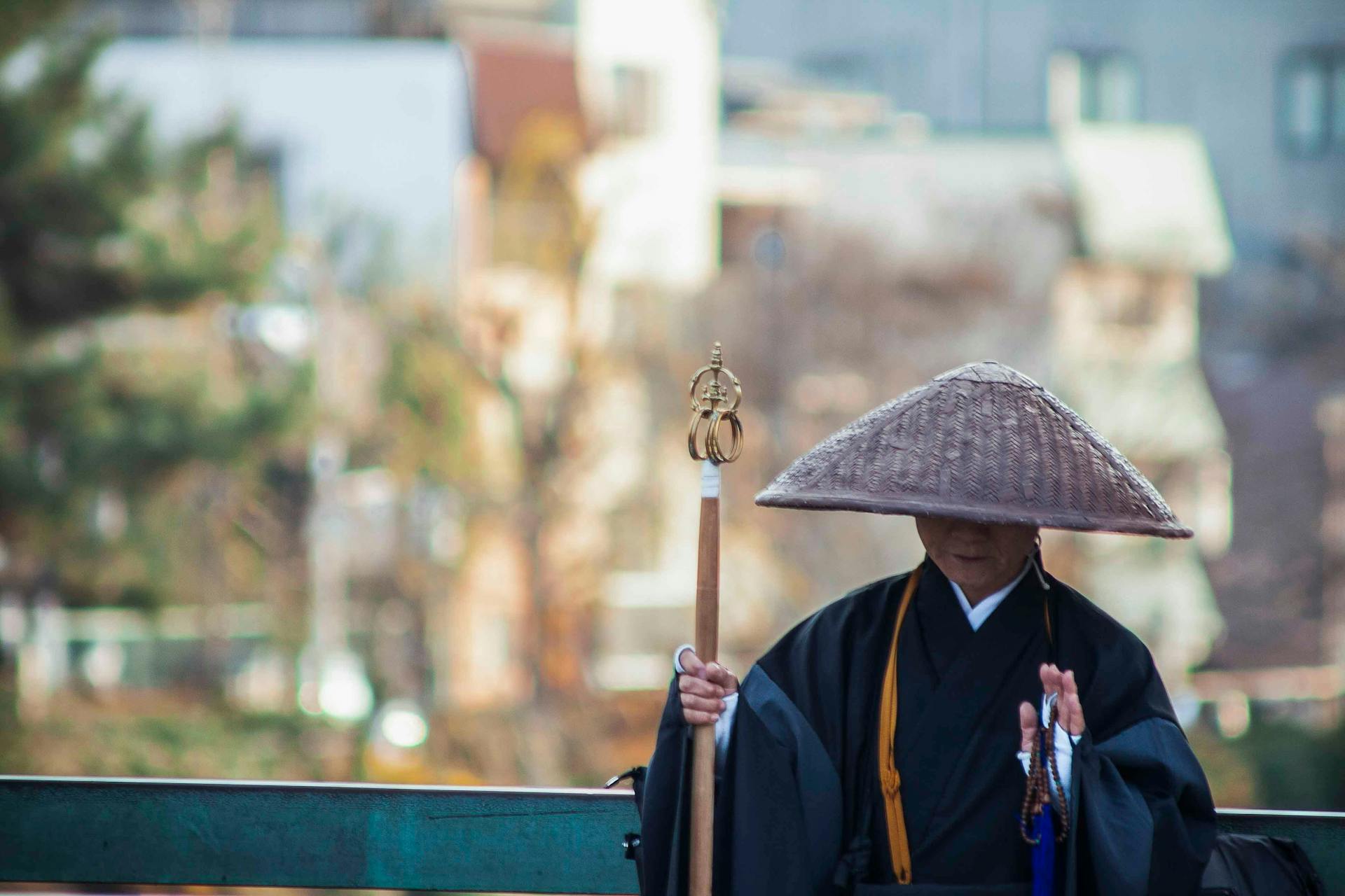 Buddhist monk in Kyoto, Shijo Street, Photo Source: James Saunders-Wyndham