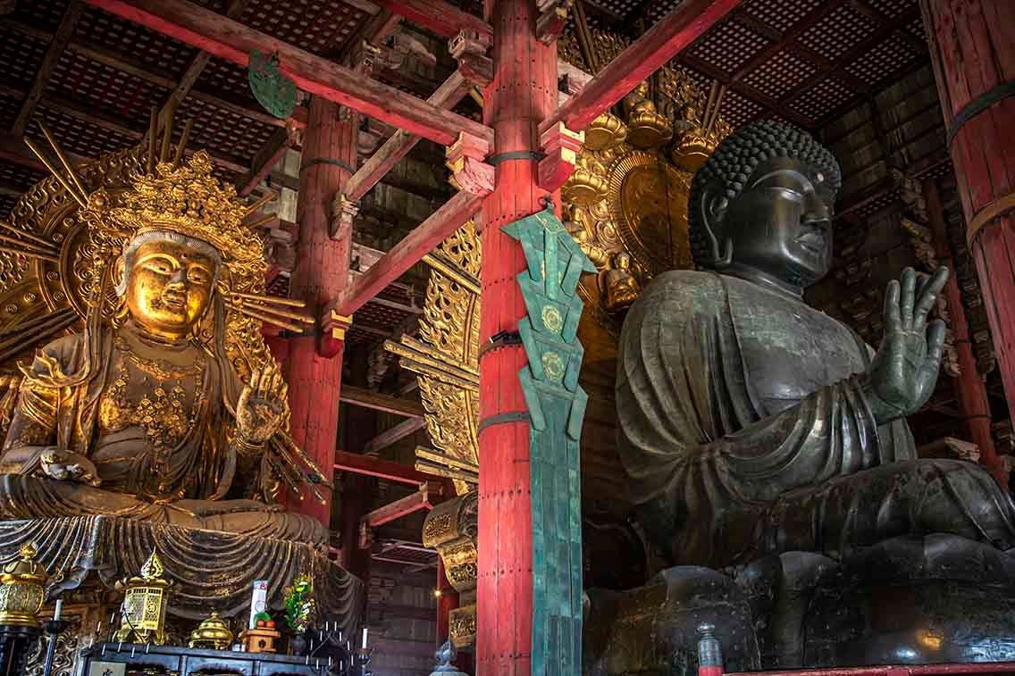 The Great Buddha and Kokuzo Bosatsu (Gold statue) in Nara's famous Todaiji Temple . Photo Source: James Saunders-Wyndham