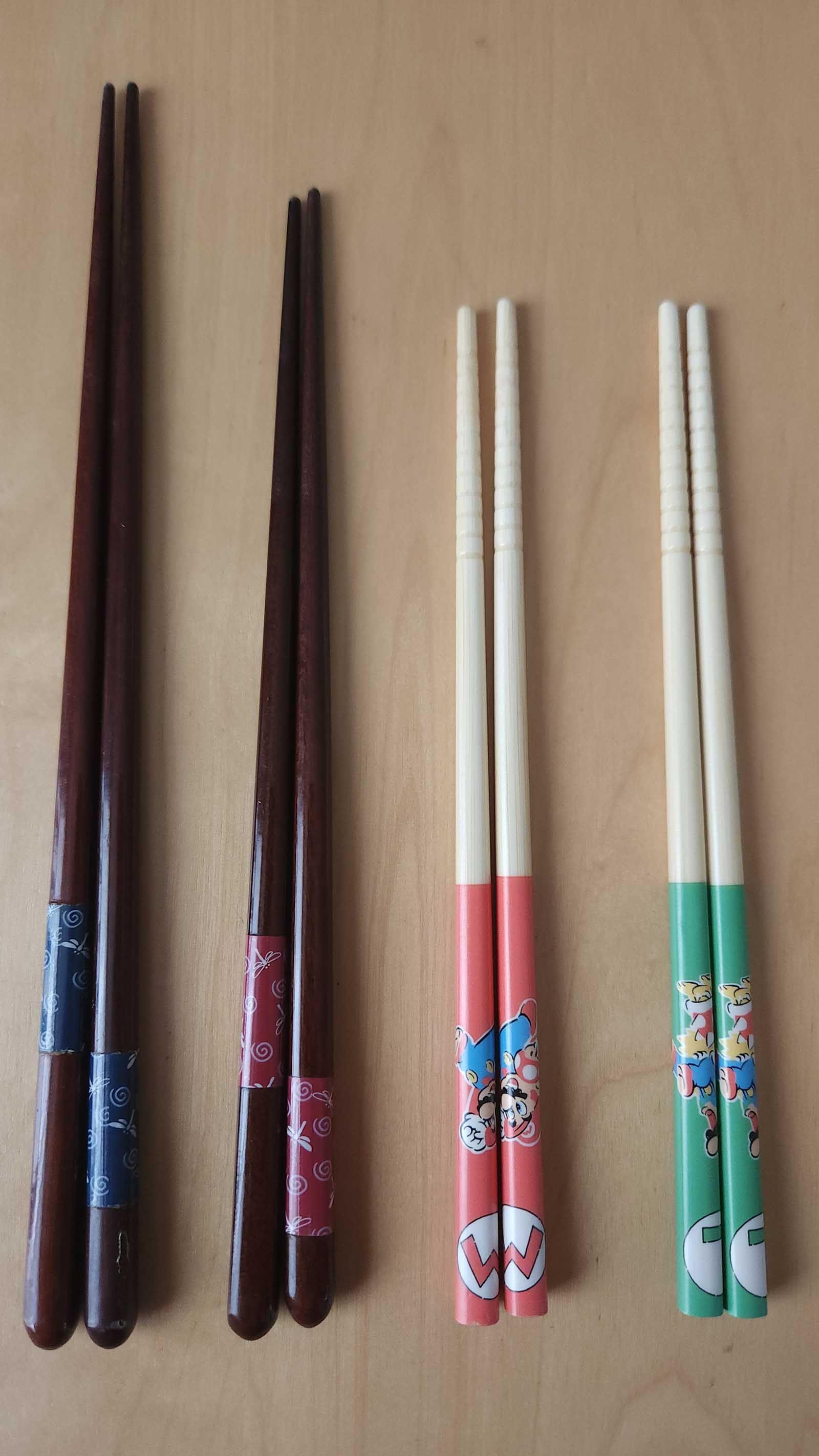 My family set of chopsticks. Japanese families have their separate sets of chopsticks. As utensils, chopsticks are more personalize than forks and knives. Photo source: James Saunders-Wyndham