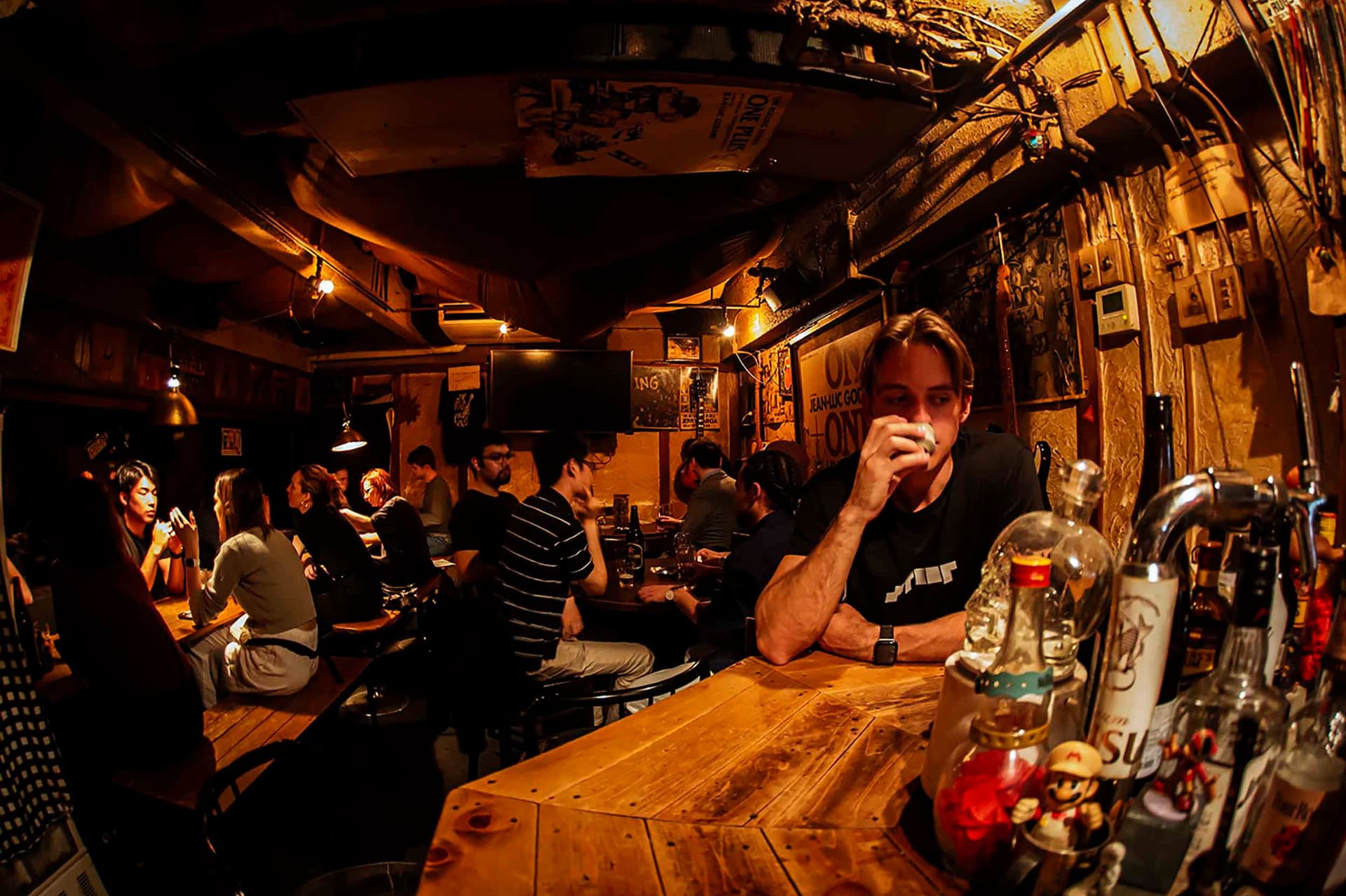 'Rock Bar ING Kyoto' is a popular Kyoto bar for foreigners to hangout. Photo source: James Saunders-Wyndham 